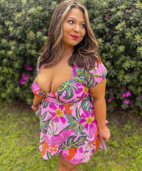 Brittney Lynn Vozar actress galleries