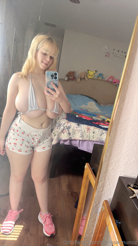 Marissa Munoz naked actress pic