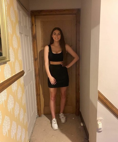 Millie C pornstar naked gallery