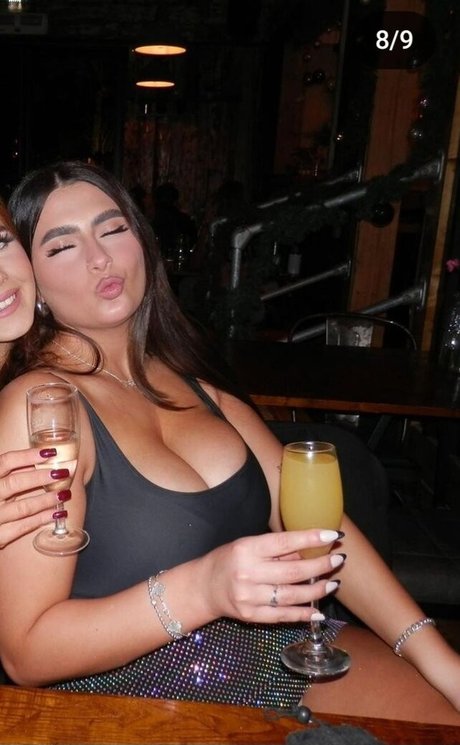 Millie C star hot pics