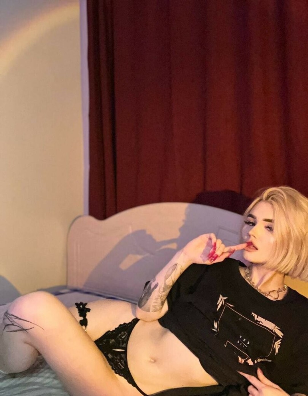sofaaaaaaaa nudes star images