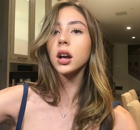 Scarlet Rose Stallone pornstar top images