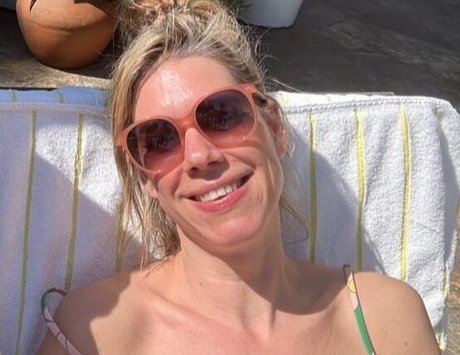 Lou Sanders free model img