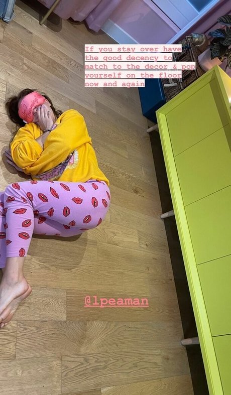 Lou Sanders exclusive pornstar pictures