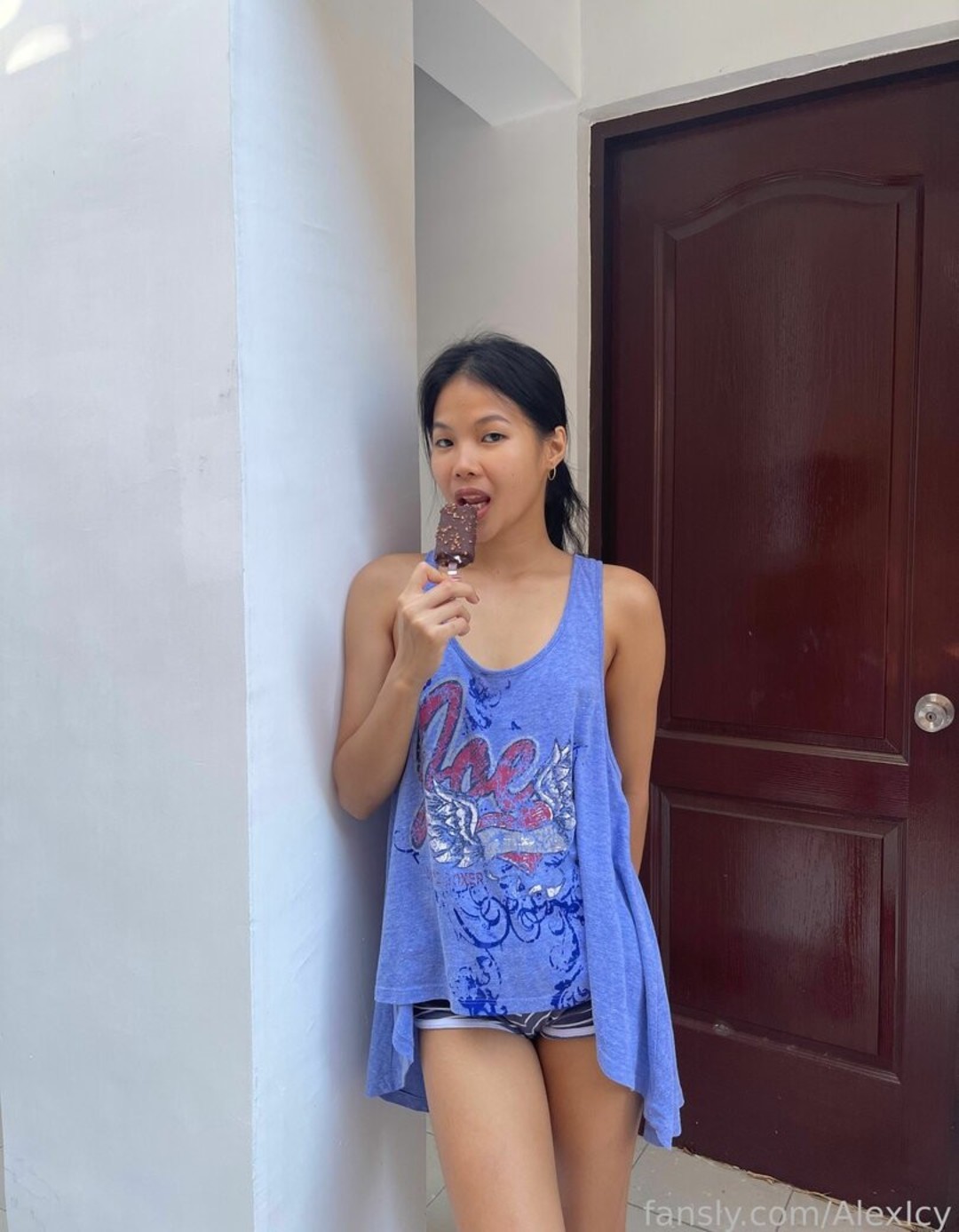 AlexIcy sex actress img