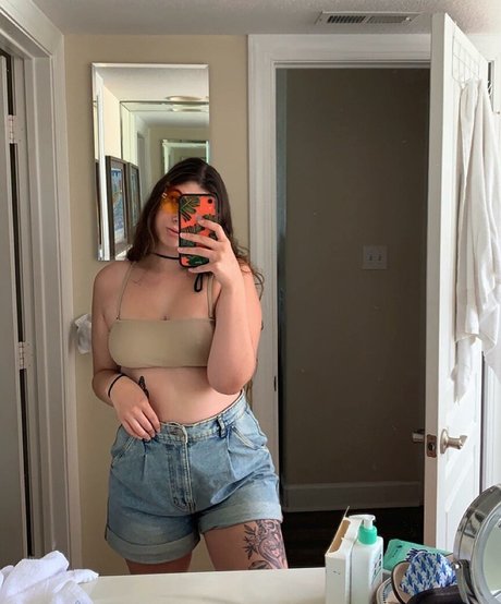 chubby nerd onlyfans hot xxx image