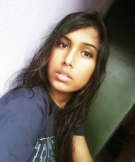 Hemoshree Bhadra model sexy photo