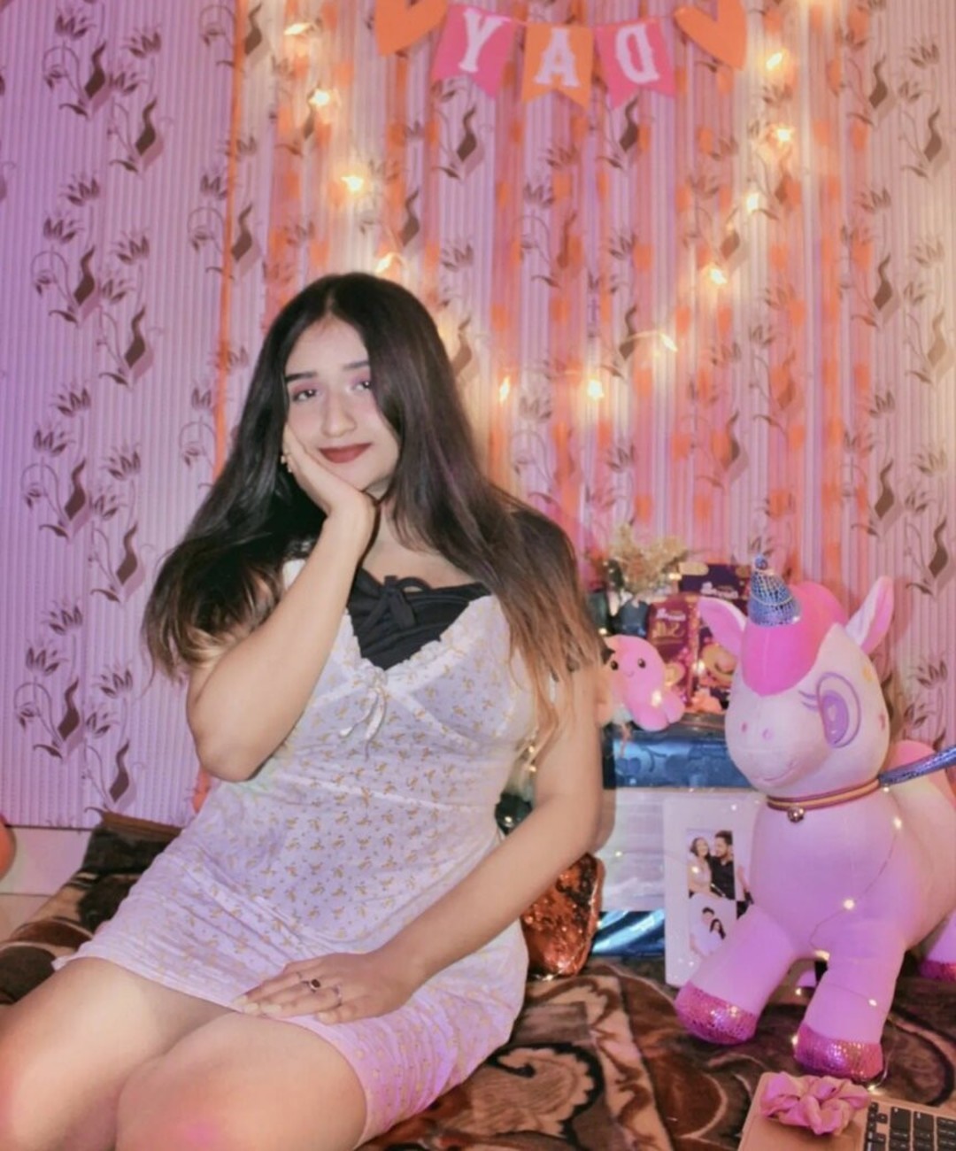 Ruchika Tandon nudes model img
