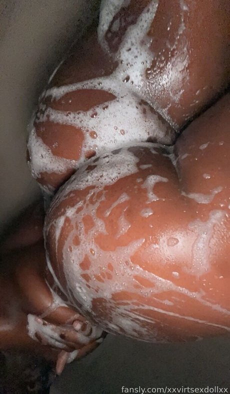 blonde squirt onlyfans free pics