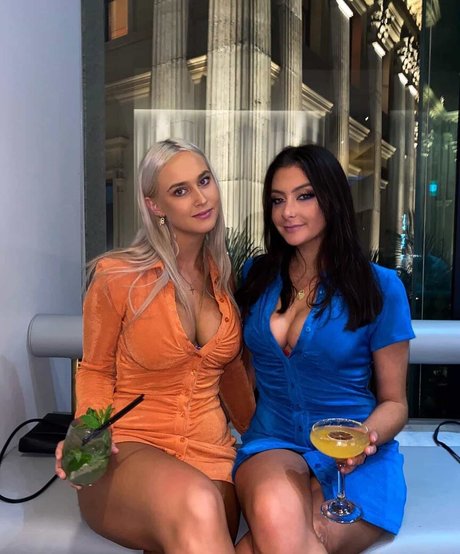 Aimee Greeneberg sexy pornstar photo