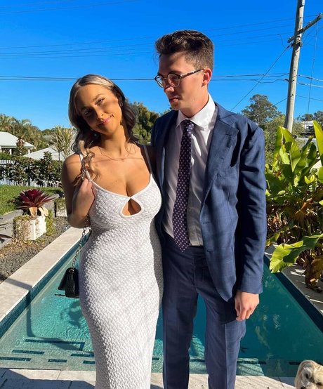 Aimee Greeneberg nude model photo