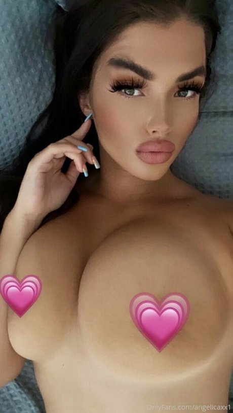 Angelica Sharpe best model image