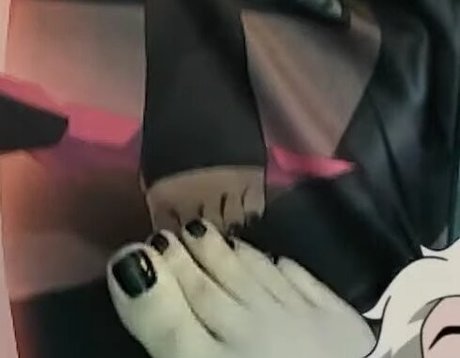 Saruei adult model pics