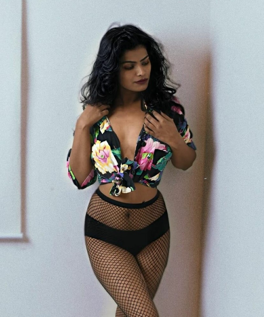Nidhi Goel pornstar pretty pics
