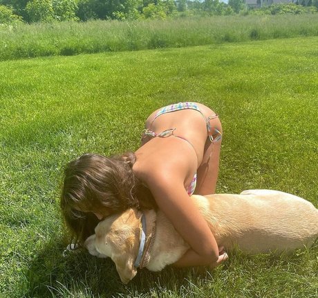 Lola Dubrul model adult photos