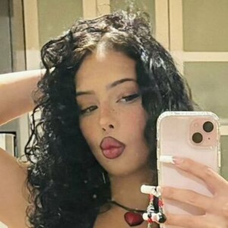 user0010001010 porn model gallery