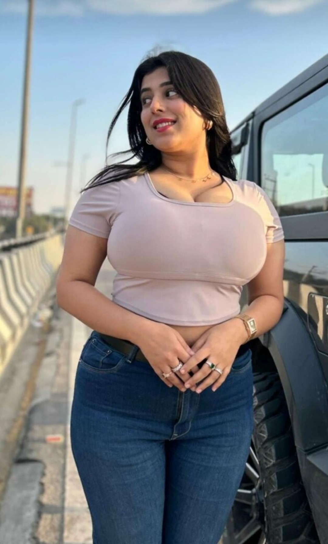 Apoorva Bhalla star naked picture