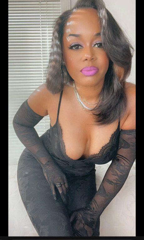 mature lingerie onlyfans art xxx img