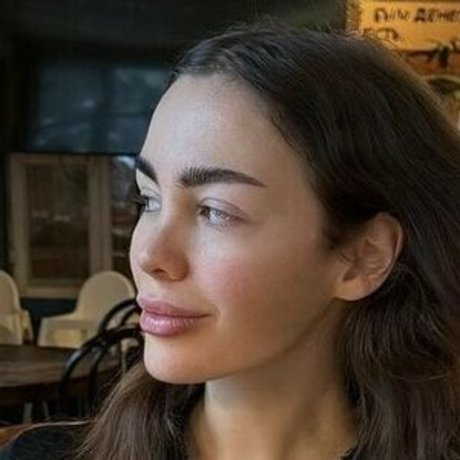 Toma Zhdanova profile image