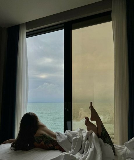 Toma Zhdanova free actress pic