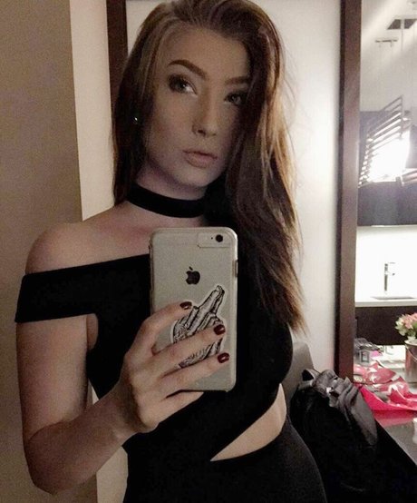 Taylor Kristine star nudes image