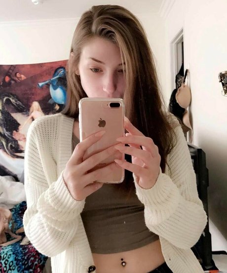 Taylor Kristine star nude images