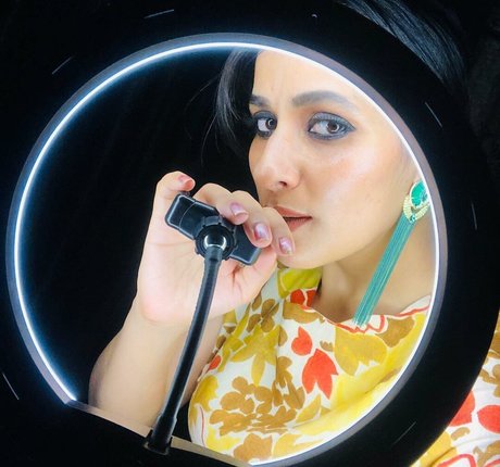 Vansheen Verma Sumbriya naked model photos