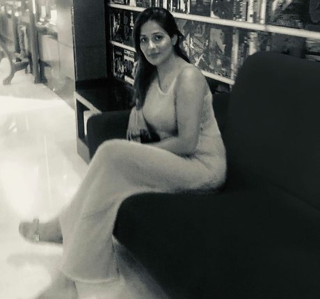 Vansheen Verma Sumbriya pornstar exclusive picture