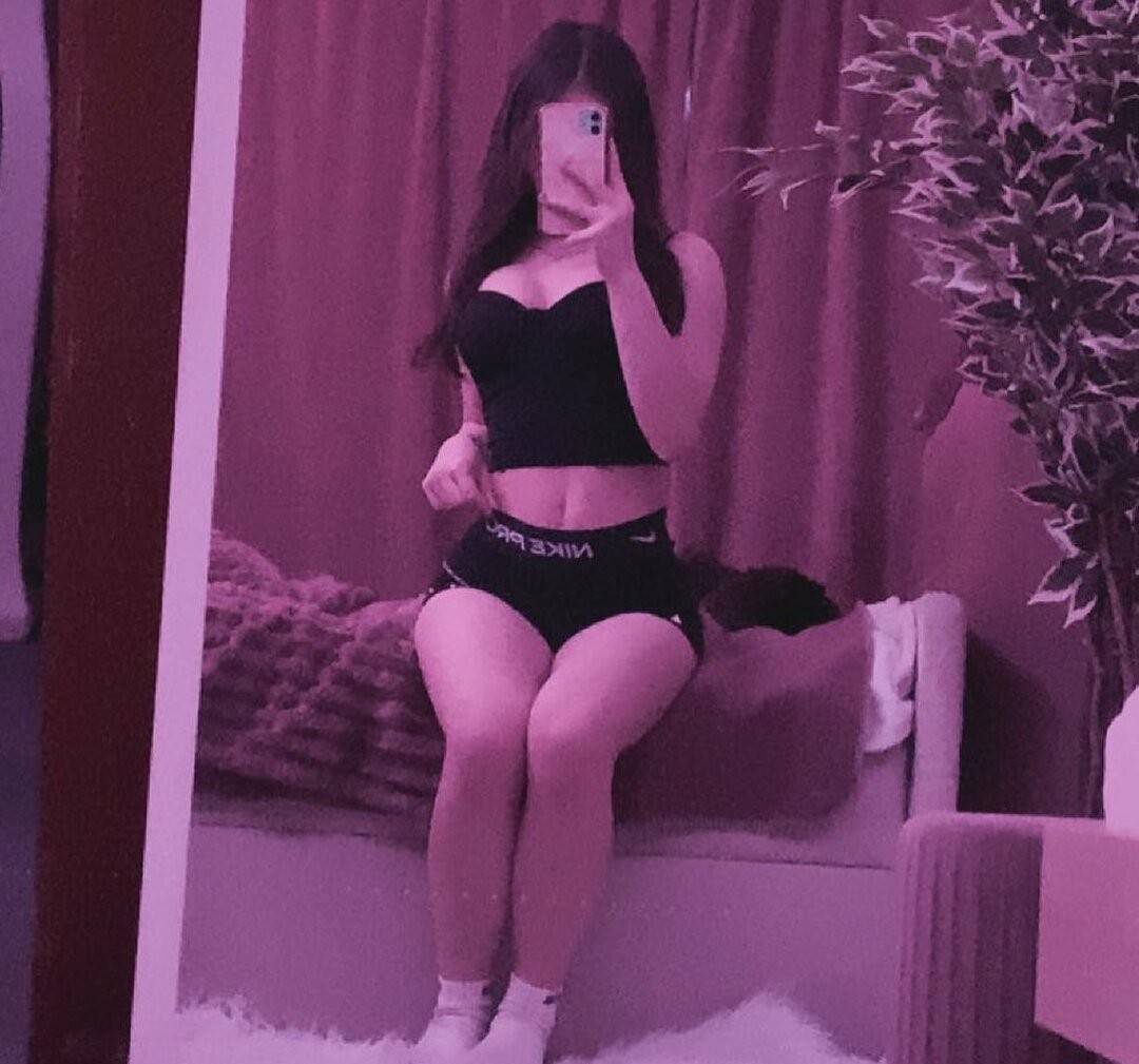 Doreengnadi model high quality pics