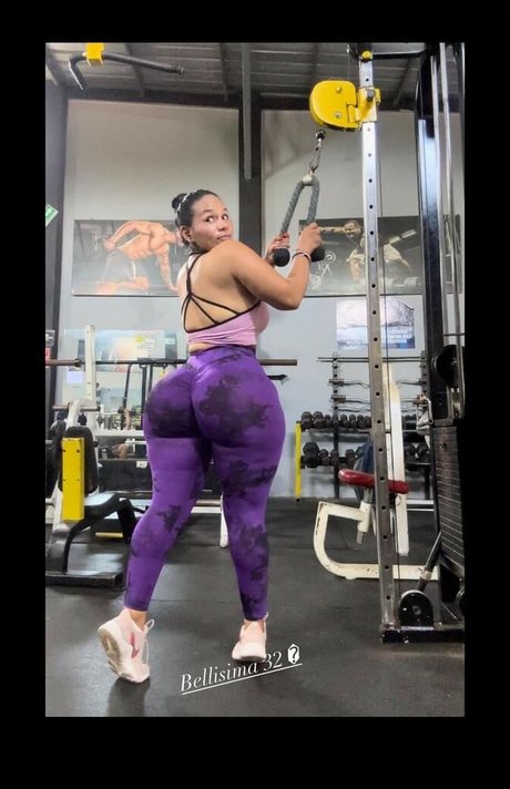 Bellisima 32 model exclusive gallery