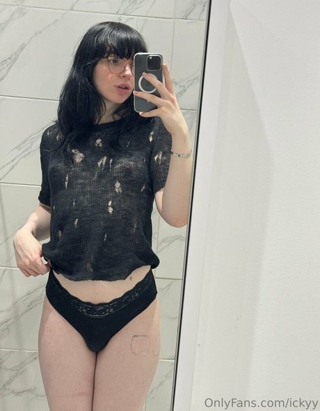 ickypeach best model galleries