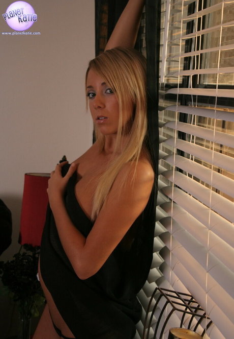 housewives onlyfans free picture