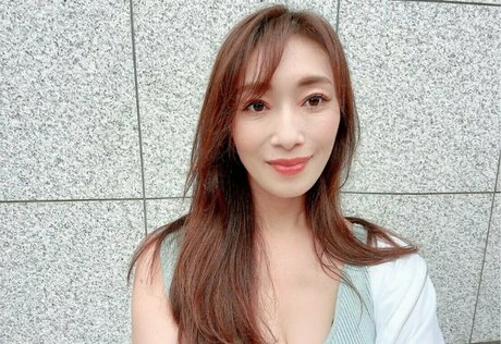 Reiko Kobayakawa pornographic model photos