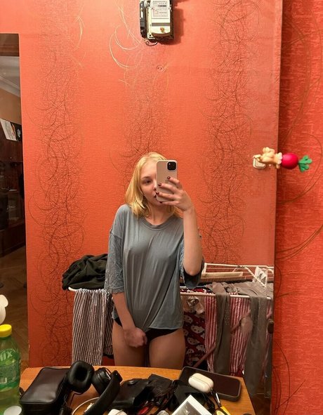 anyuta18 free model picture