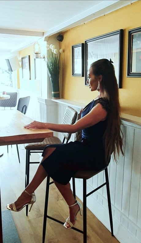 ladyamandarendall nudes star galleries