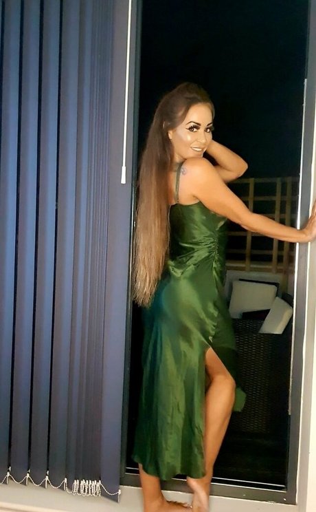 ladyamandarendall star pictures