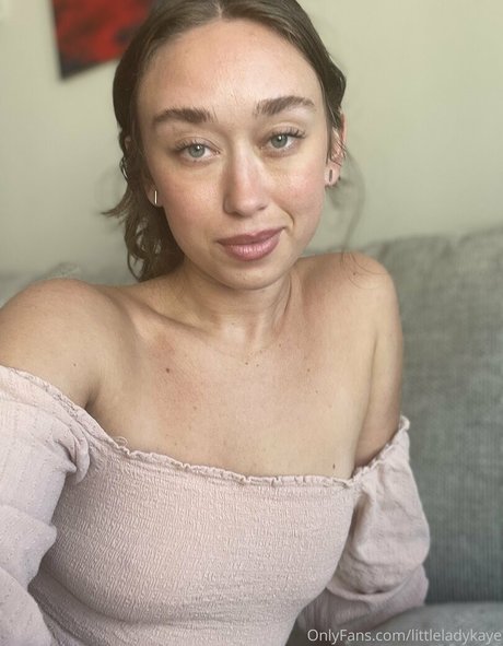 littleladykaye model nudes archive