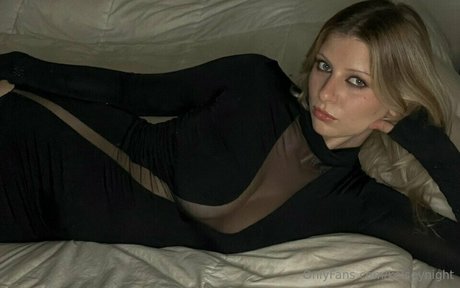 Kelsey Night adult model pics