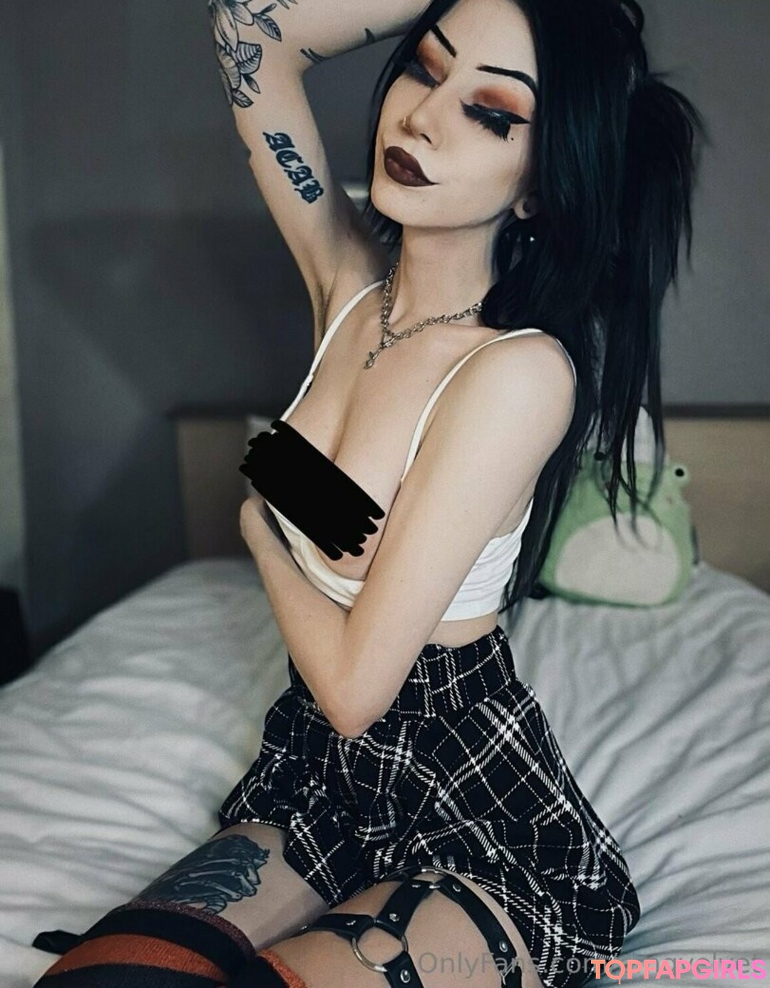 omgvelvet nudes star photos