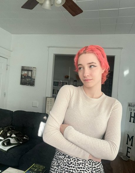 books withari model nice photos