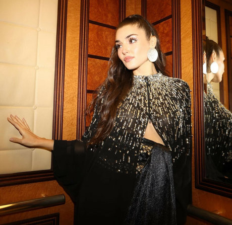 Hande Ercel model porn img