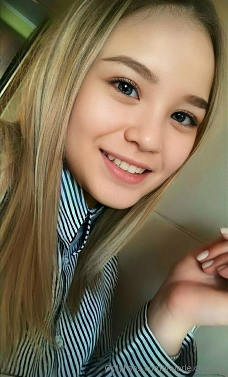 valerie chantal sexy star pic