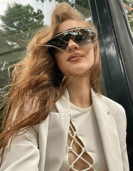 valerie chantal free actress archive