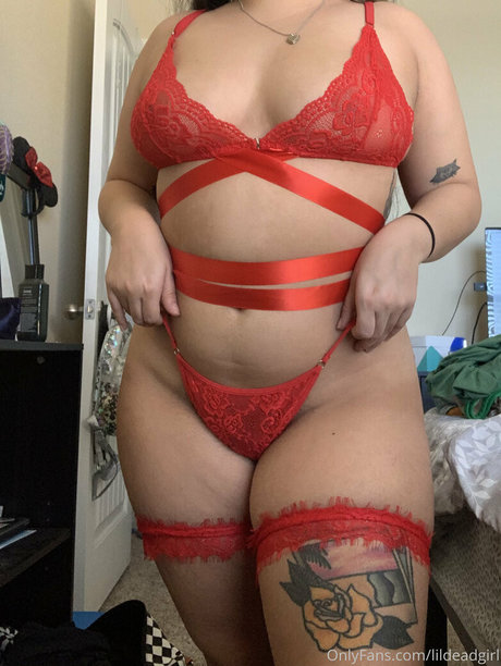 tiny onlyfans adult picture