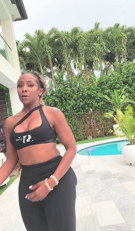 Coach Stormy hot star gallery