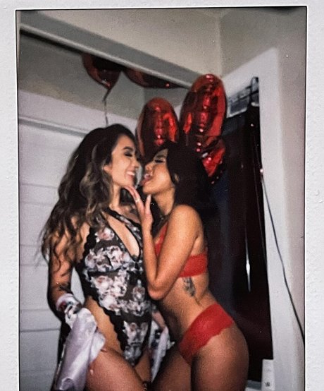 Dfuqanne nice actress photo