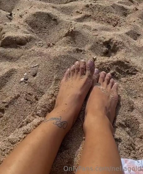 neliagold pornstar adult photo