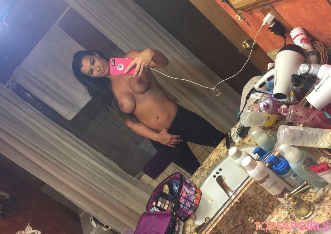 Lisa Varon Patreon pornstar sexy pics