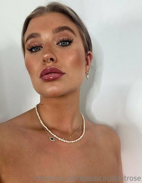 jessicarabbitrose model xxx image