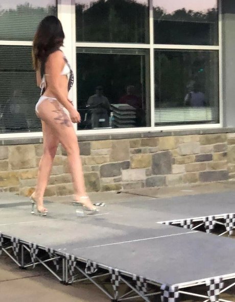 thatdarn foxx star xxx image